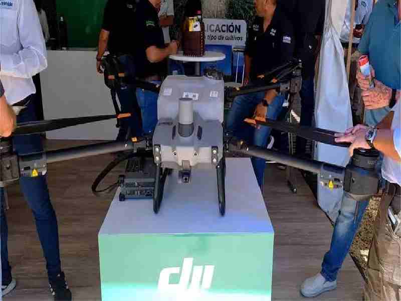 Los drones pulverizadores son una realidad en los campos argentinos y la tecnología en aplicaciones crece rápidamente